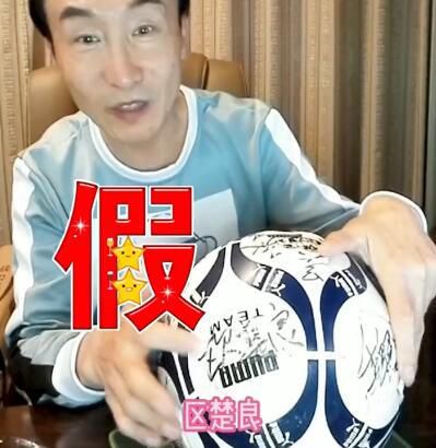 其他人看不出李亚林的变化，他们只是发现，李亚林的肤色好像开始从惨白变得略有血色。